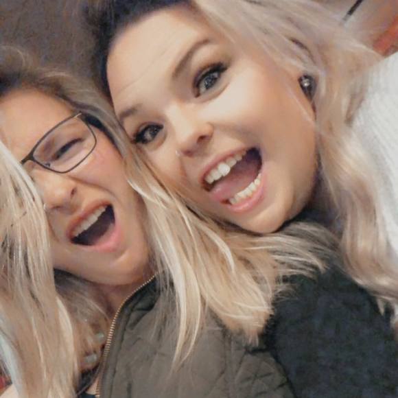 Meet your Posher, Meghan - Picture 1 of 1